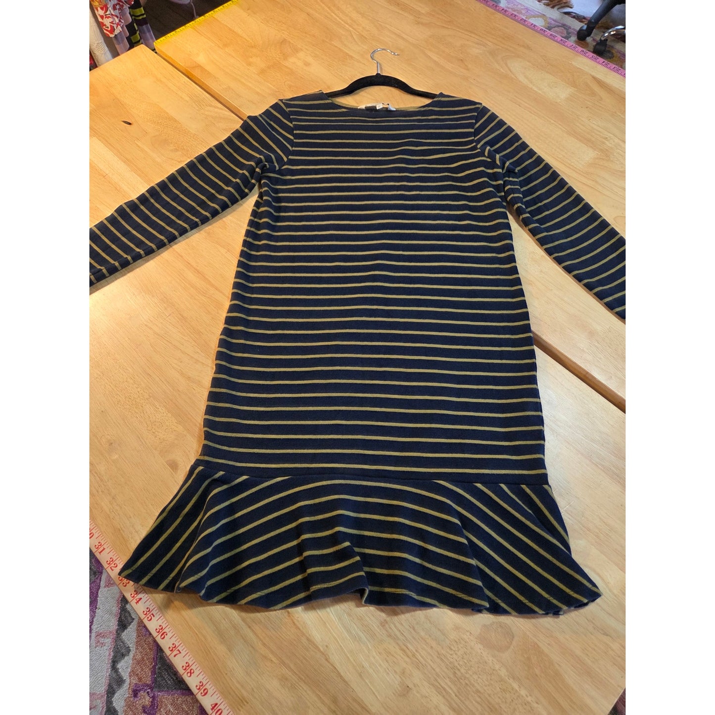 Paper tree organic cotton 10 jersey knit long sleeve navy blue stripe ruffle hem