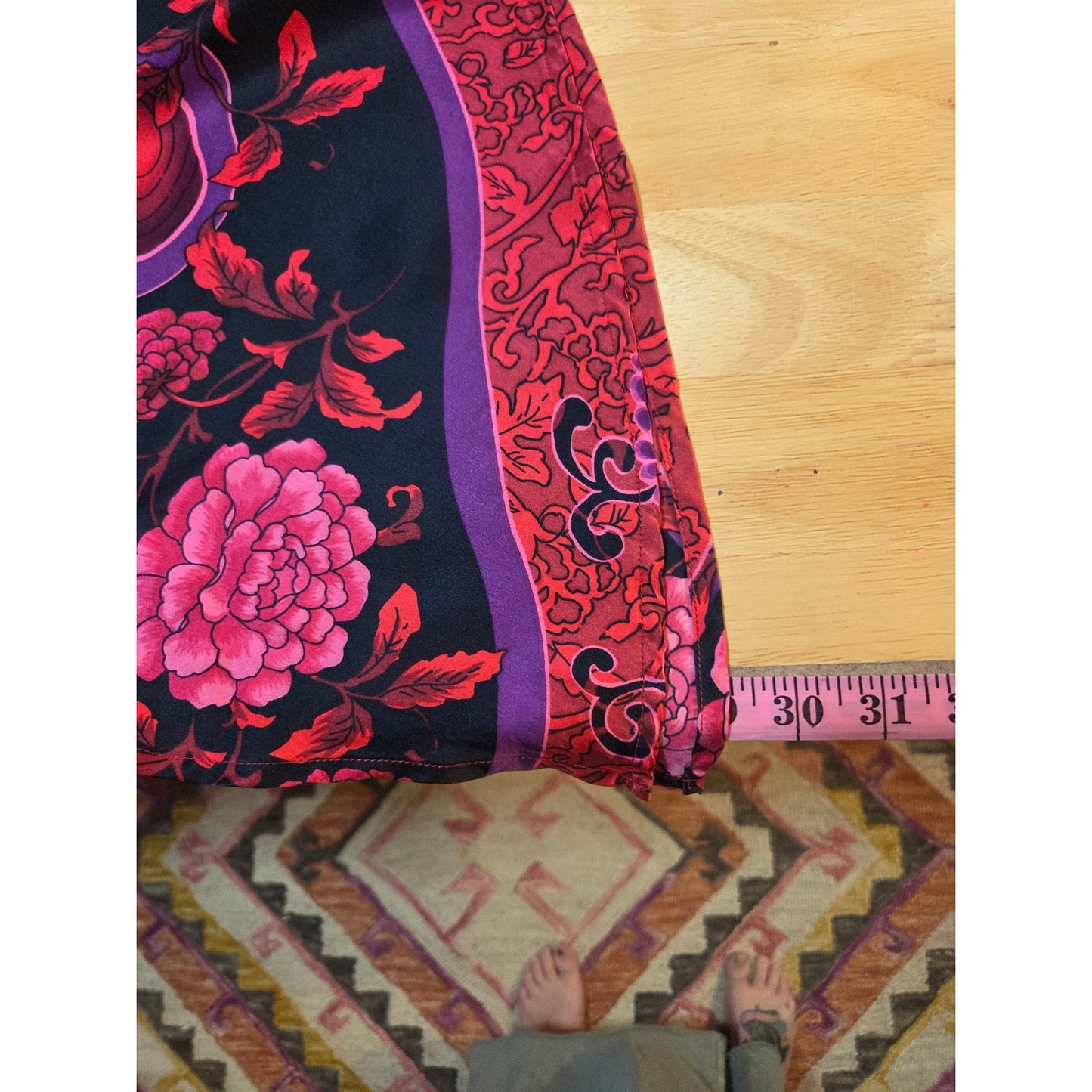 New York City design company 100% silk floral prints long Bell sleeve