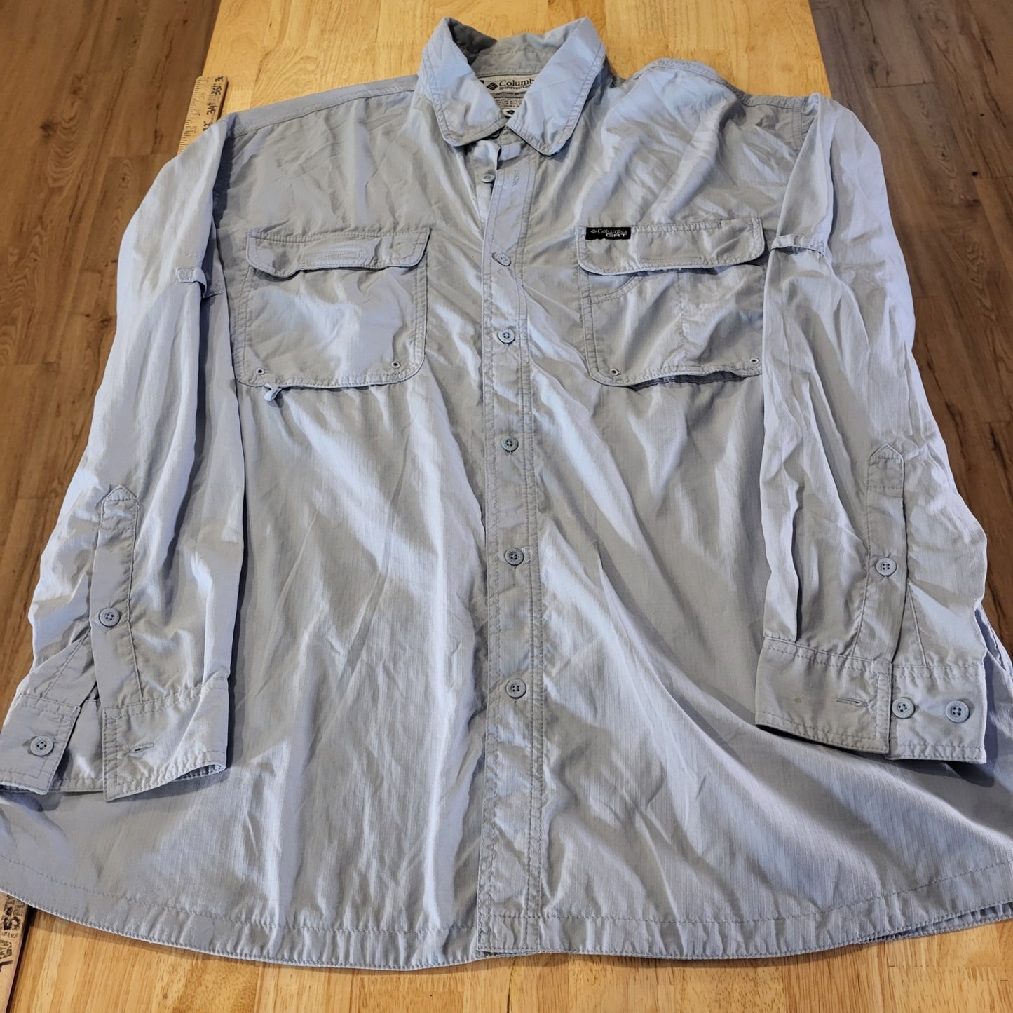 Columbia Blue Long Sleeve GRT Nylon XL Collared Button Down