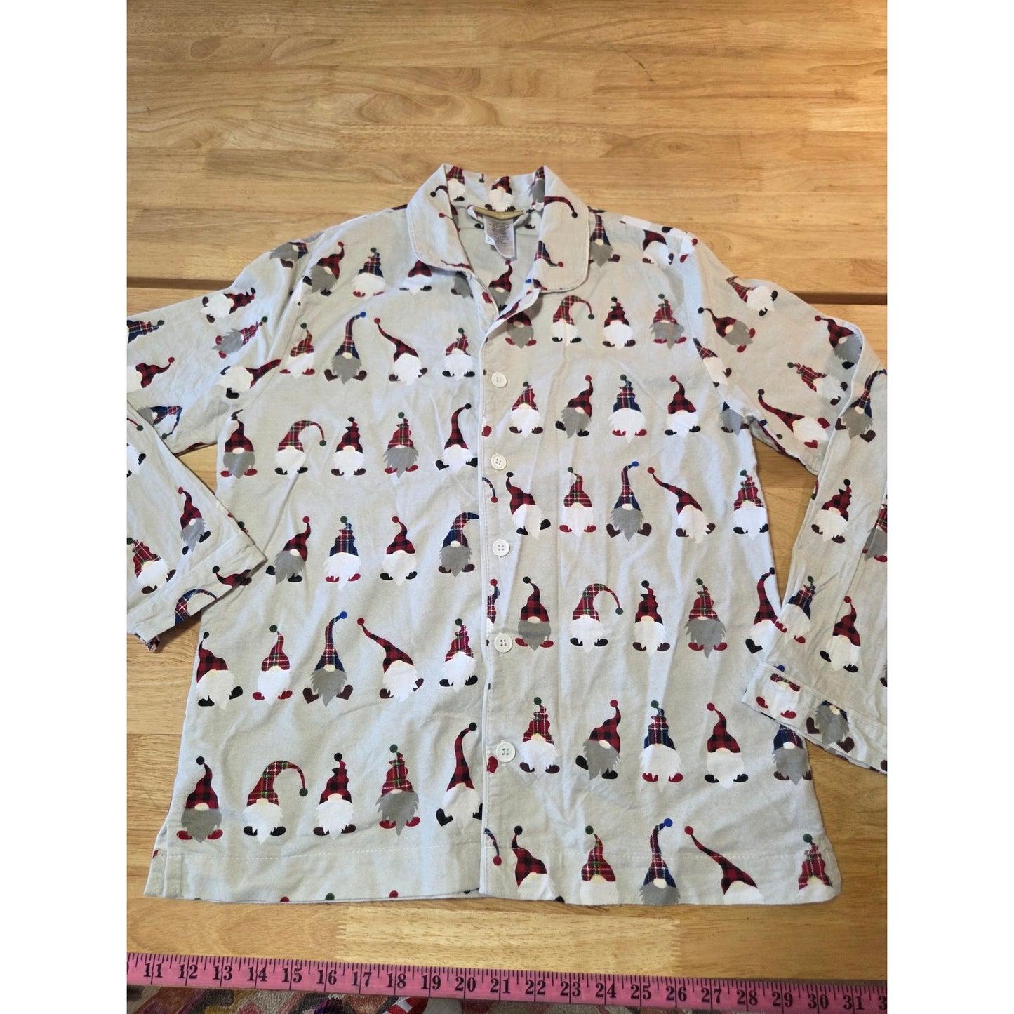pottery Barn women's size medium gnome flannel gray Christmas pajamas set med.