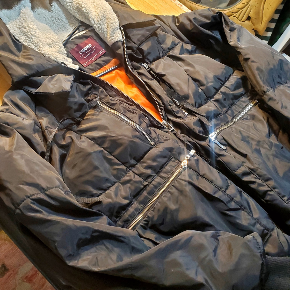 Ci Sono Black Viral Puffer Jacket Orange lining Shearling Hood Silver Zip Large