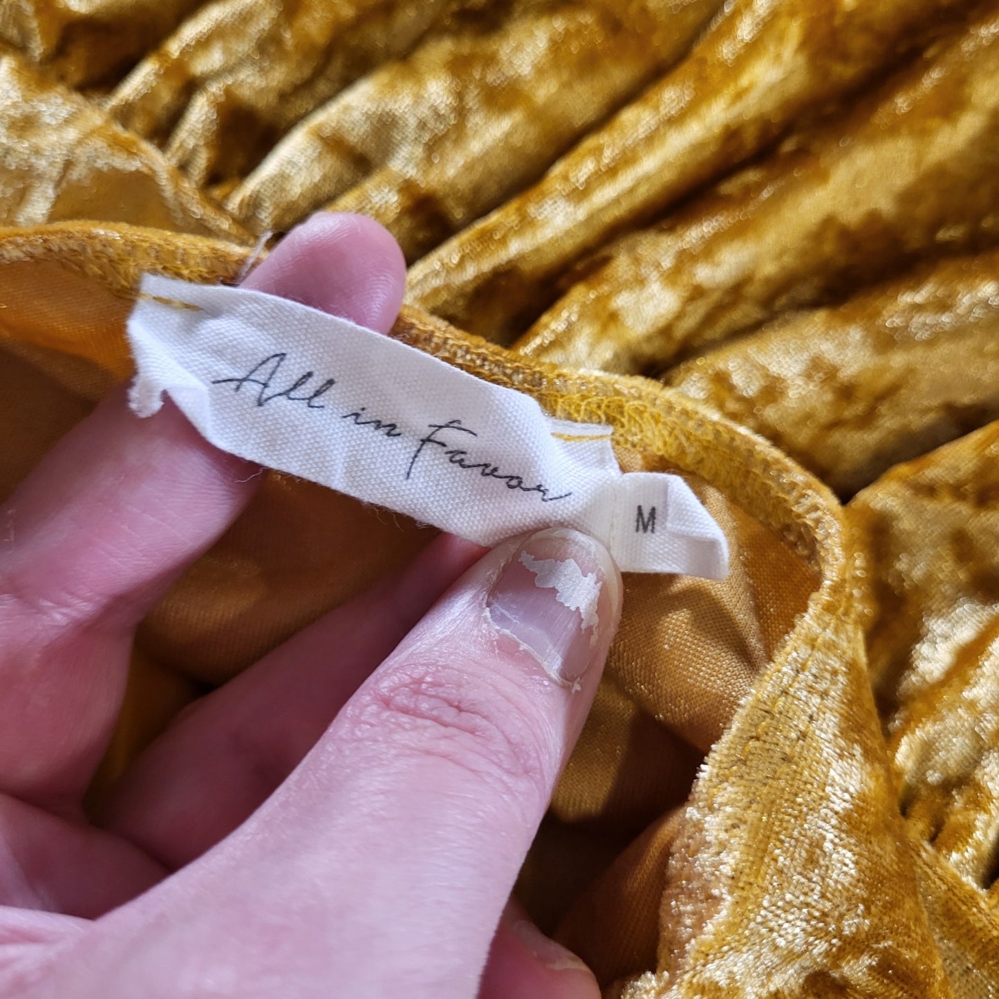 All In Favor Gold Velvet Flutter Sleeve Tiered Ruffle Mini Dress Medium