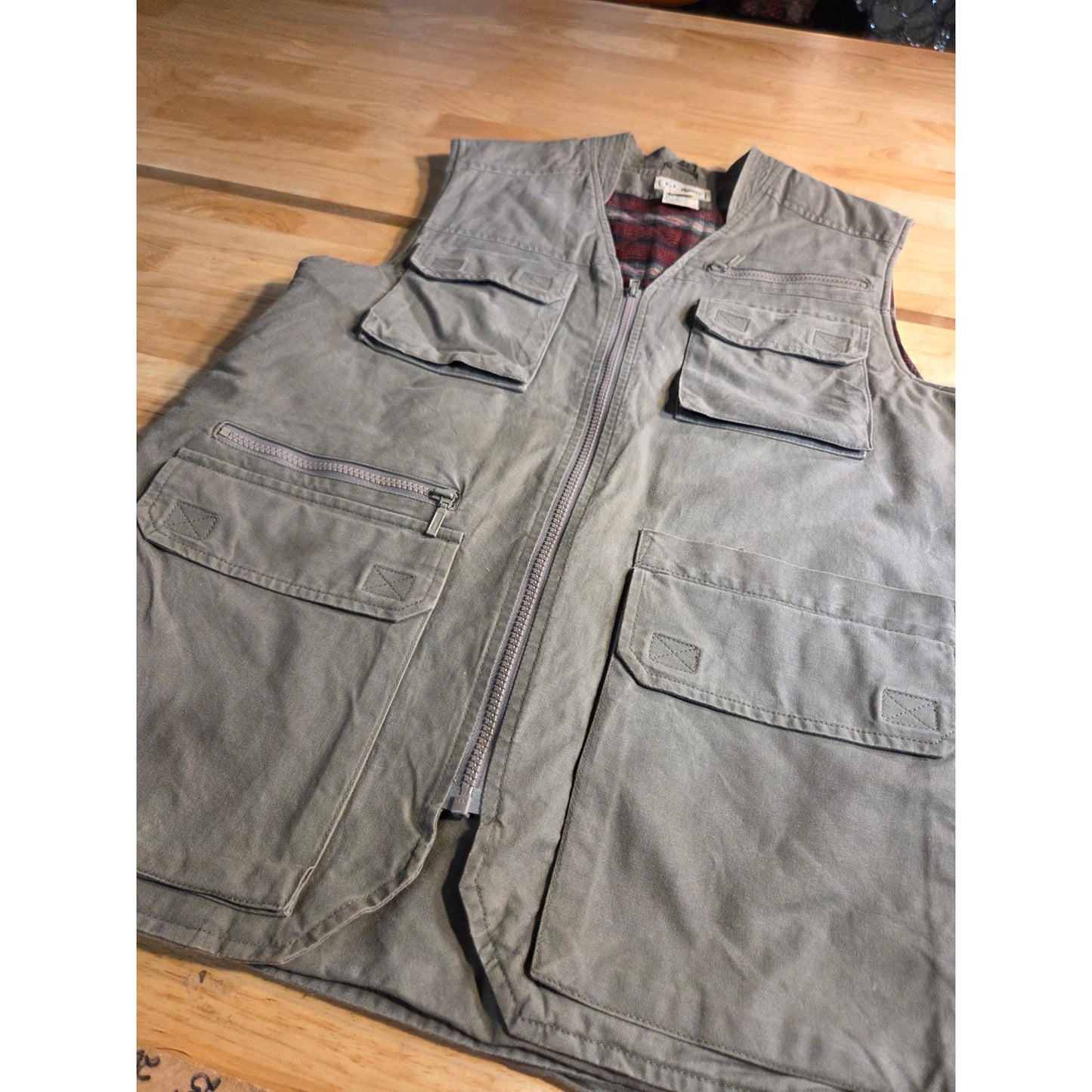 L. L. Bean Vintage Flannel Lined Army Green Hunting Vest 100% Cotton SZ Medium