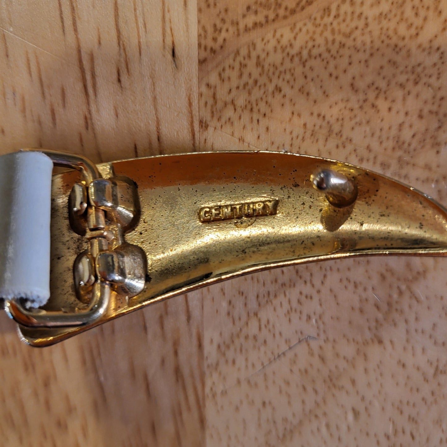 Leather Gray Skinny Belt Gold Talon Fang Clasp 30" Long
