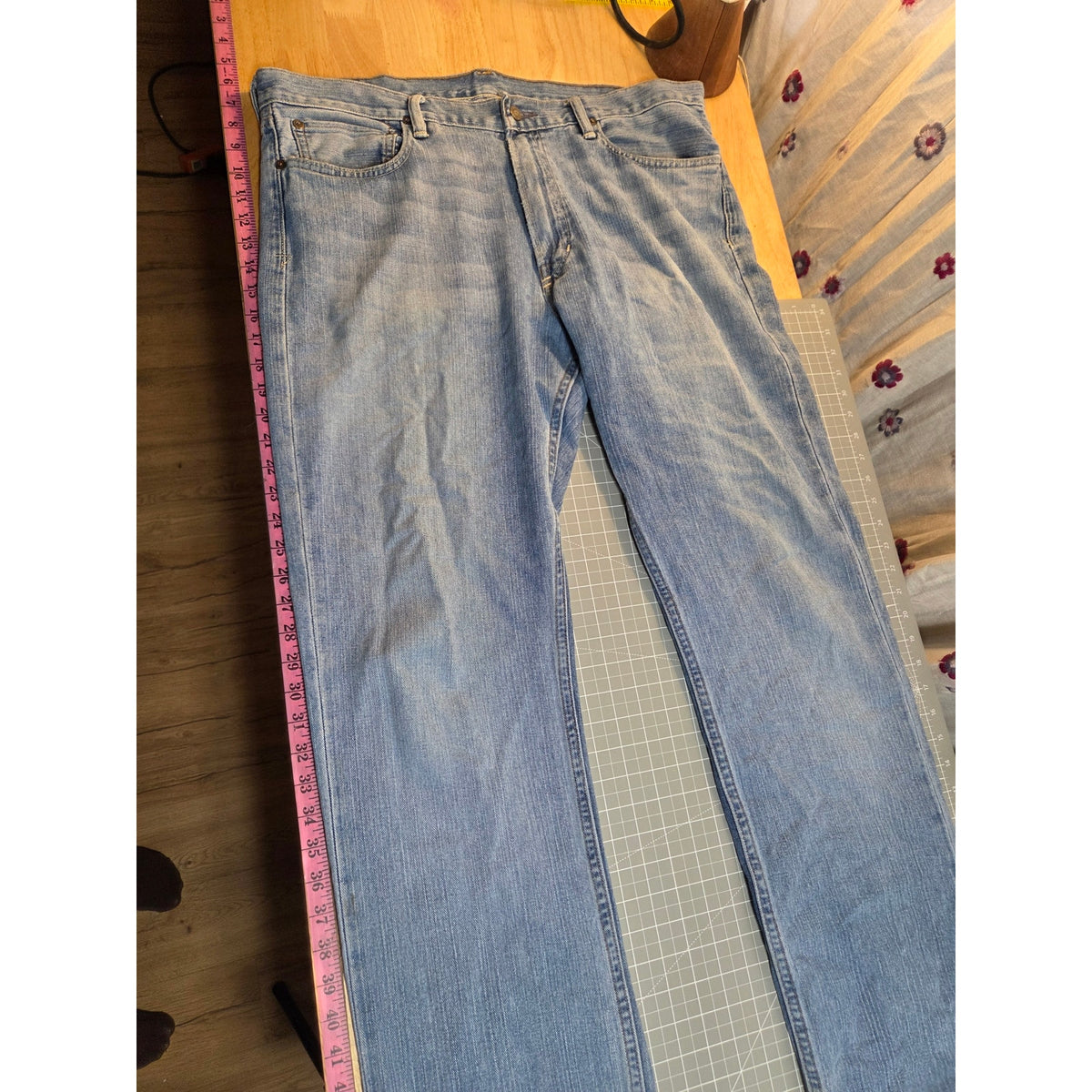 Polo Ralph Lauren classic fit 867 light wash heavily worn 40 100% cotton