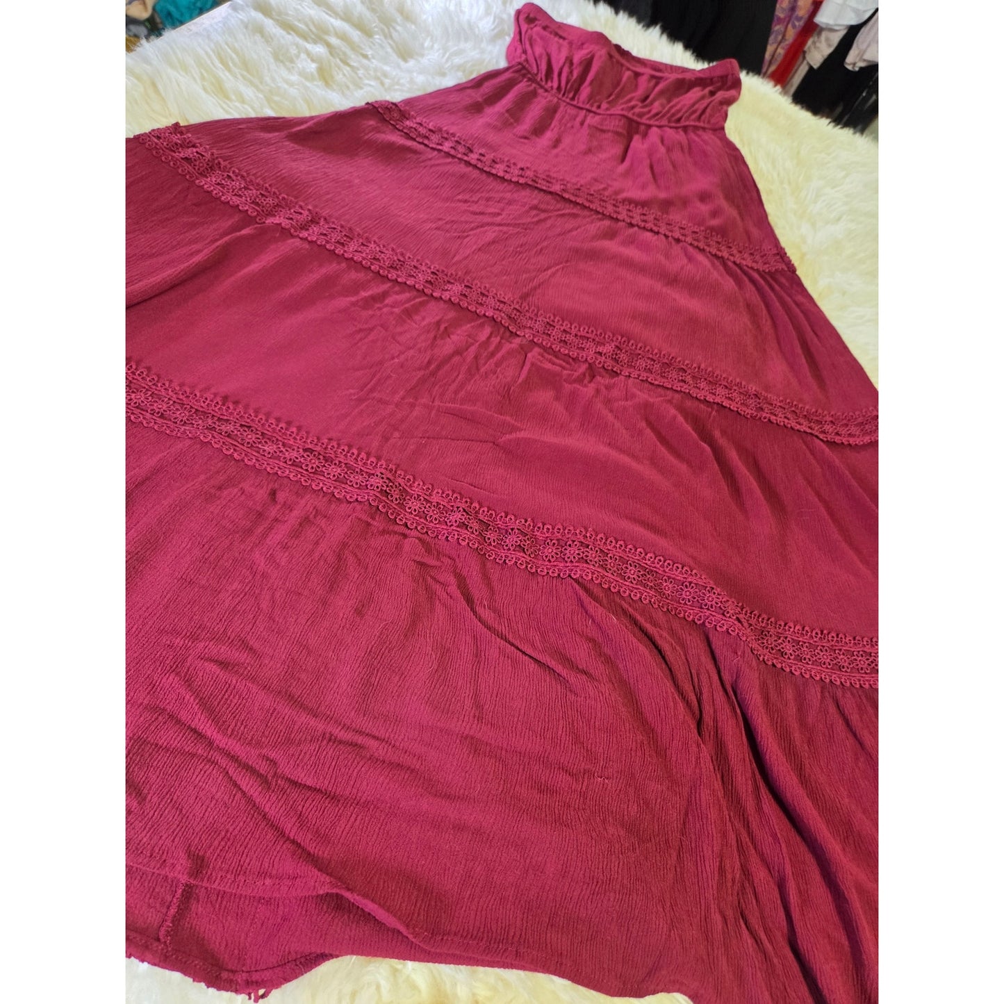 Maroon elastic tube dress sleeveless maxi crochet detail 30" bust