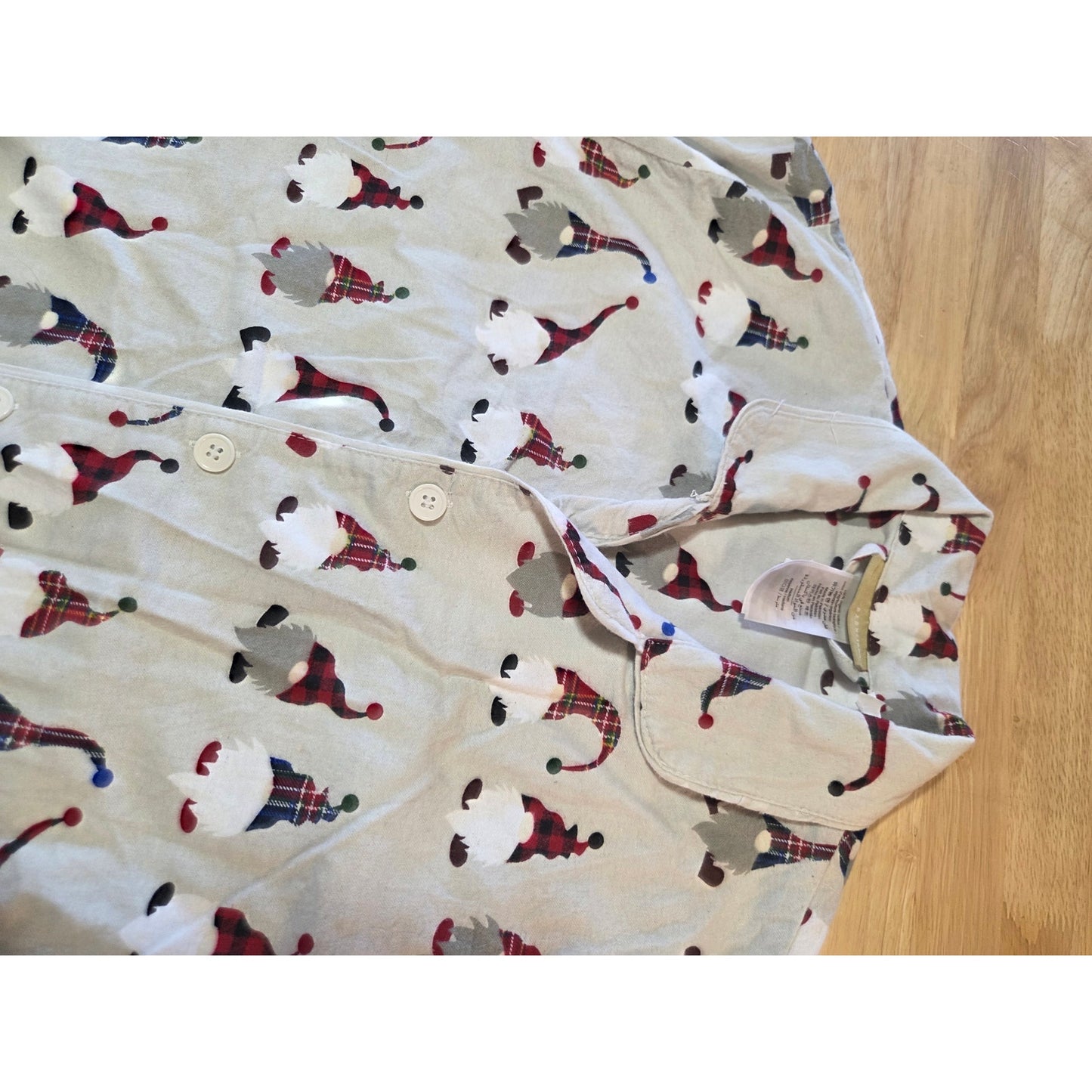 pottery Barn women's size medium gnome flannel gray Christmas pajamas set med.