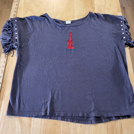 VibeN' Rock & Roll T-shirt Fringe Gray Short Sleeve Cropped Studded M