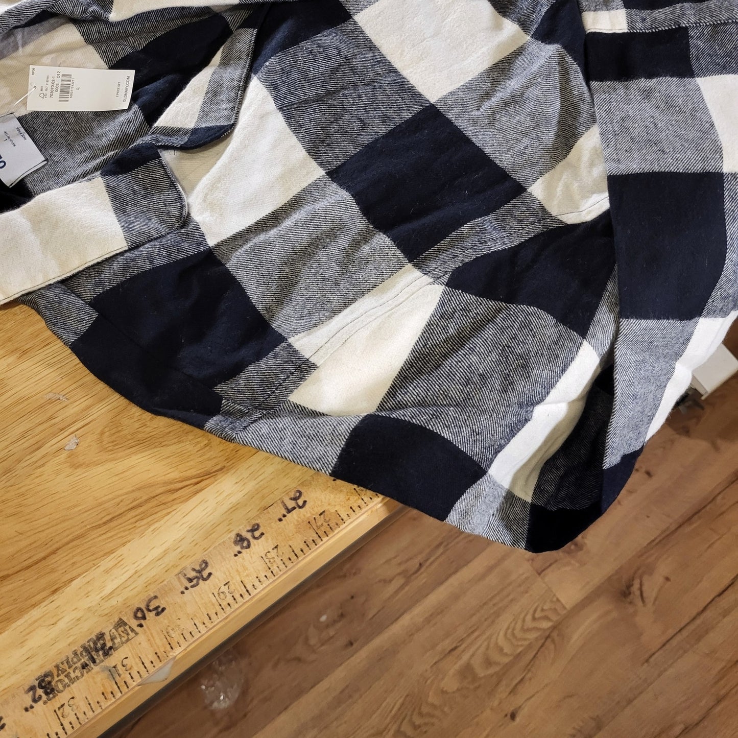 NWT Old Navy Black & White Buffalo Check Flannel Pajama Set Large