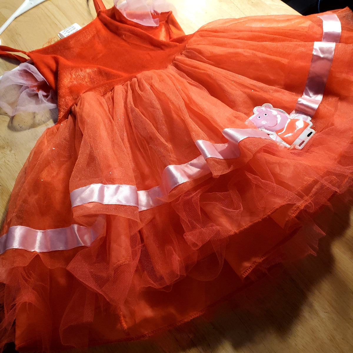 Peppa Pig 3T 4T costume with tutu and tail slight damage