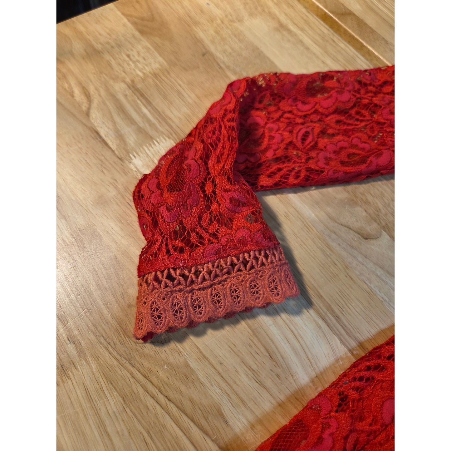 Mooerkeer red lace mini long sleeve dress high neck keyhole back size medium