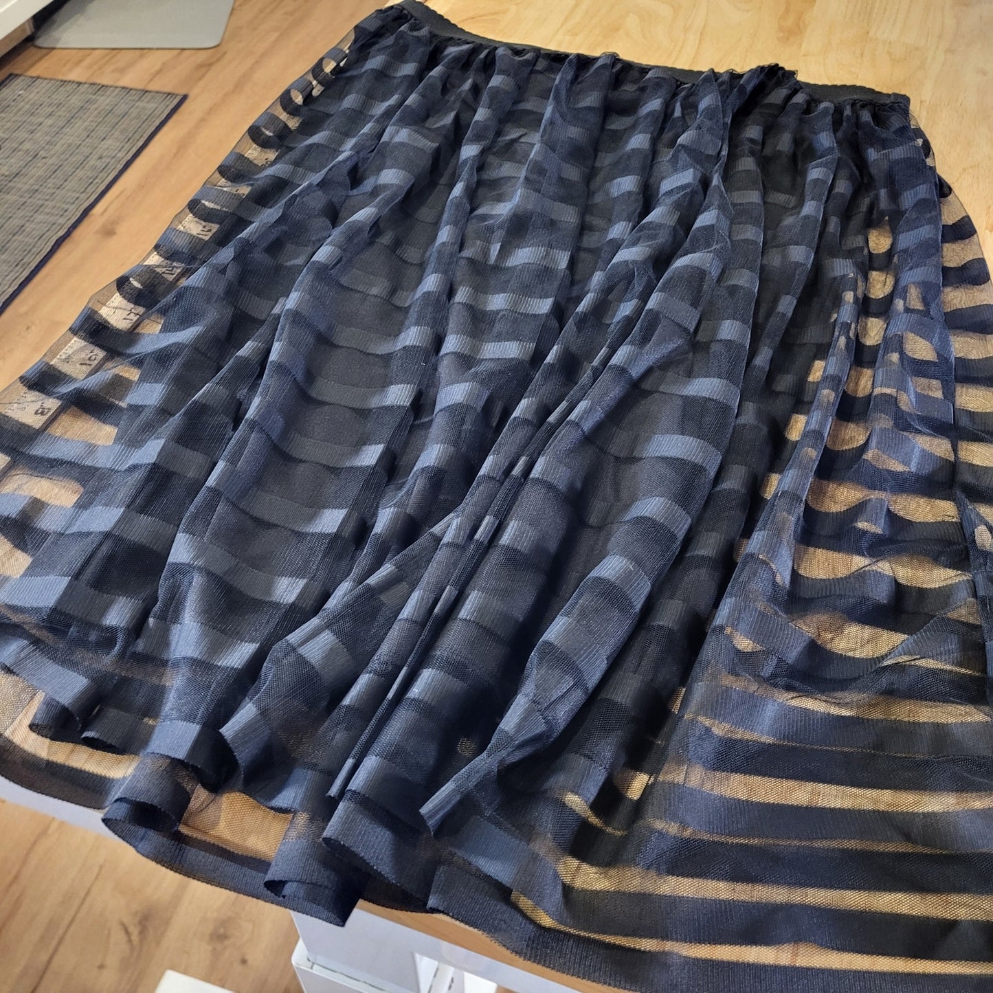 Metro Wear Tulle Striped Black Elastic Waist 38" Waist 2x
