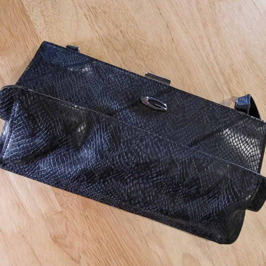 Guess Gunmetal Gray Snake Skin Clutch Shoulder Bag Top Strap & Clasp 10" x 5"