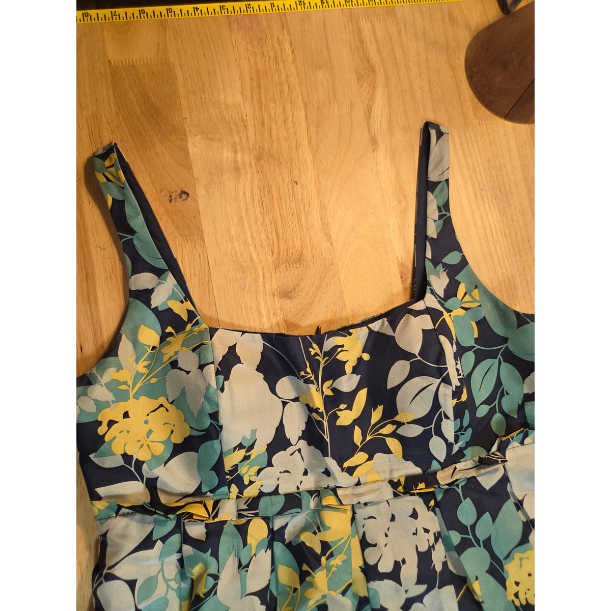Max and Cleo size 8 blue and yellow floral print silk skater dress sleeveless