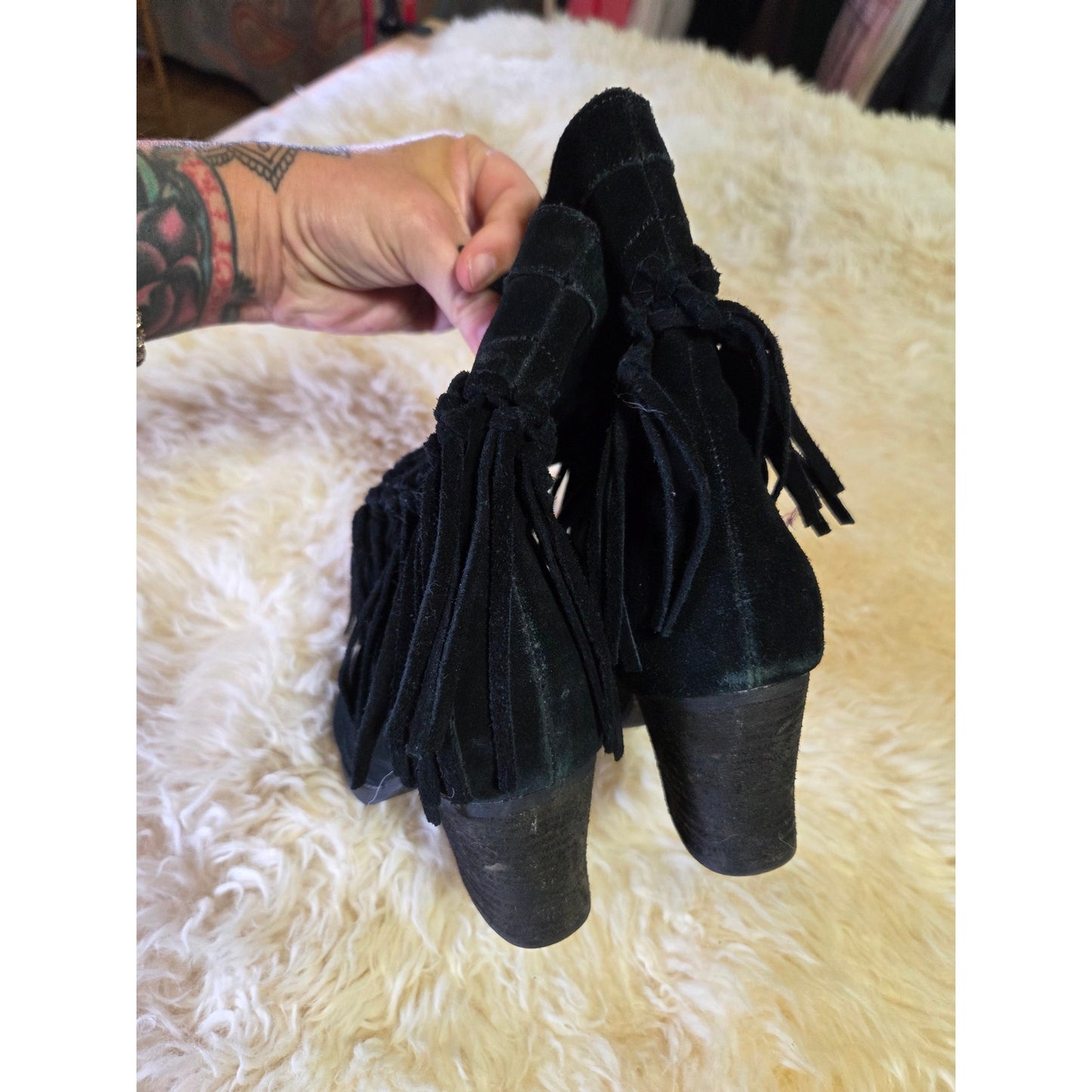 Sbicca Black Suede Leather Western Shortie Booties Fringe Size 9 Fits 9.5