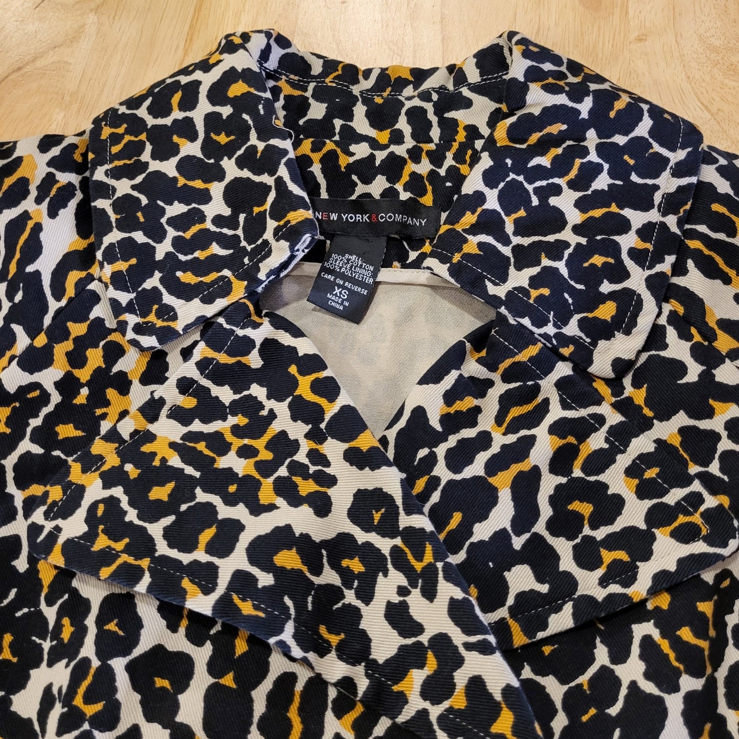 New York & Company 100% cotton leopard print midi  coat jacket denim x-small