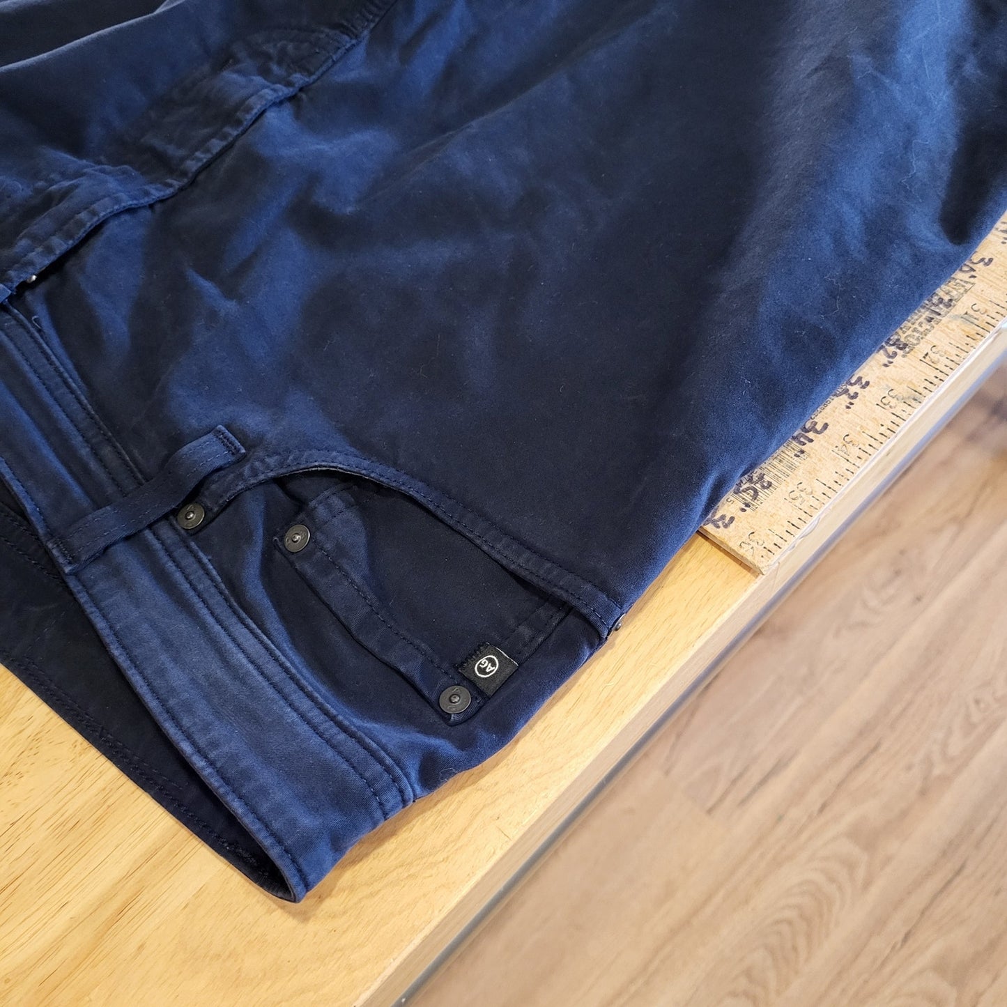 AG Adriano Goldschmied Everett Slim Straight Black 38x32 Jeans