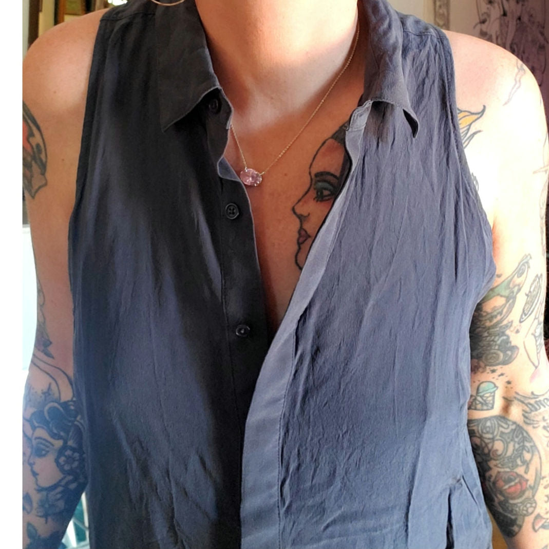 Acrobat 100% silk sleeveless collared button down woman's blouse black high lo M