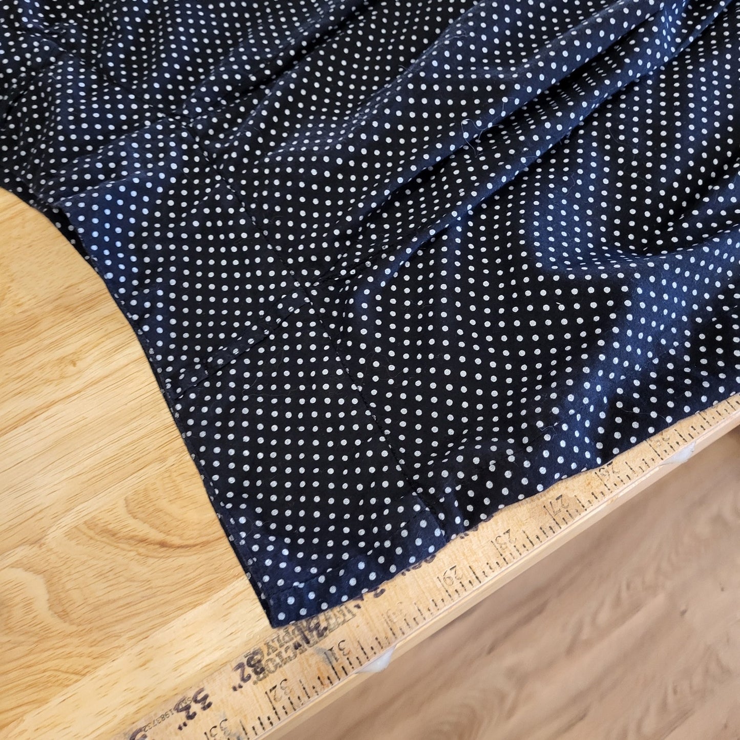 Cato 100% Cotton Size 10 Black Polka Dot A-line Knee Length Skirt Side Zip