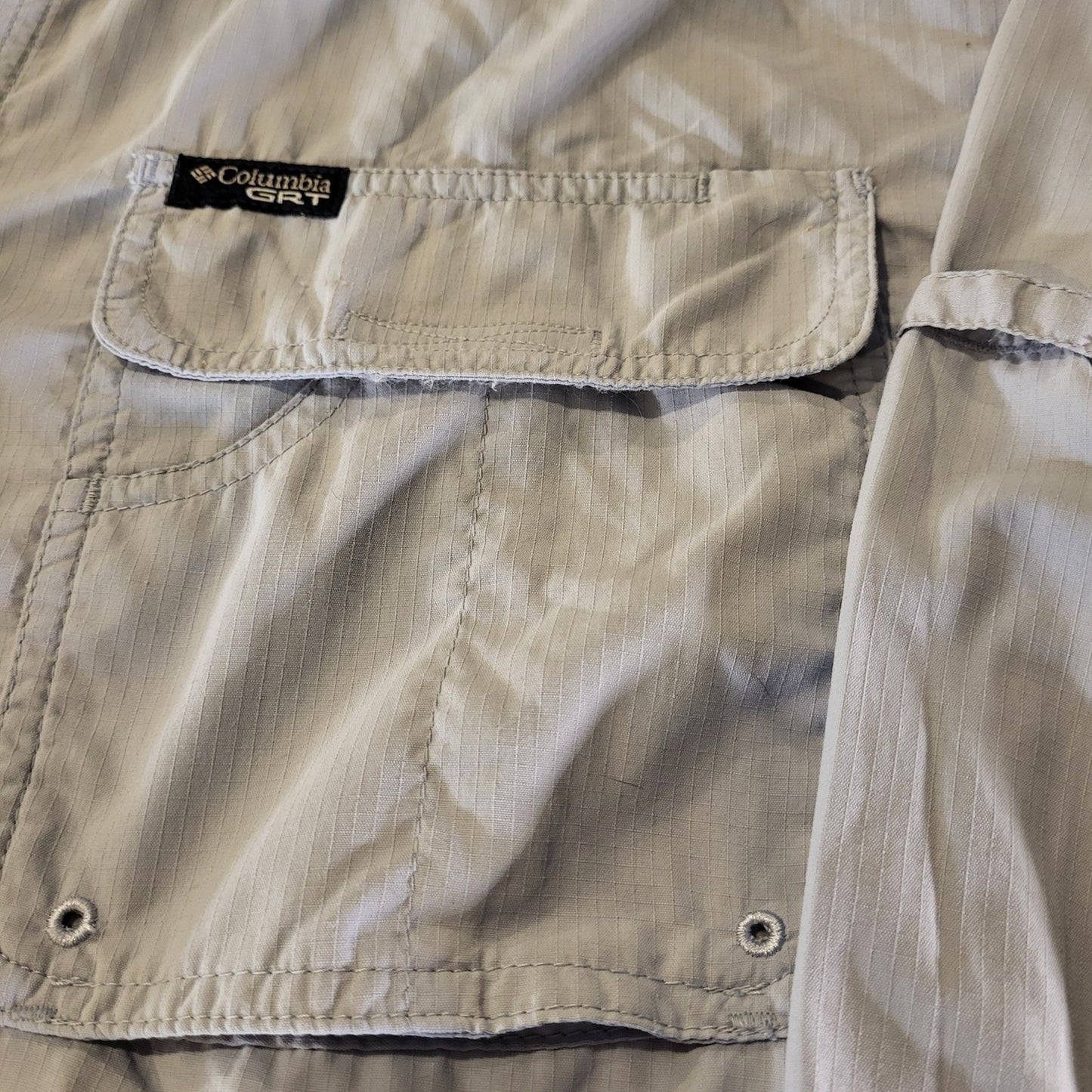Columbia Blue Long Sleeve GRT Nylon XL Collared Button Down