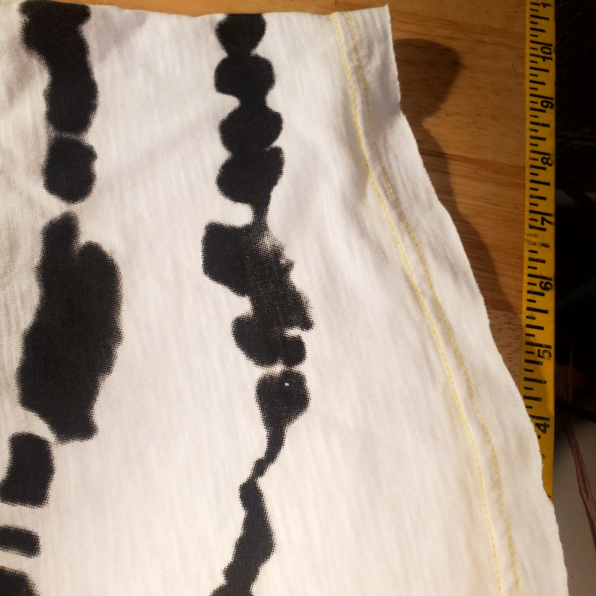 Lisa Todd size medium t-shirt dress jersey knit cotton black and white tie dye