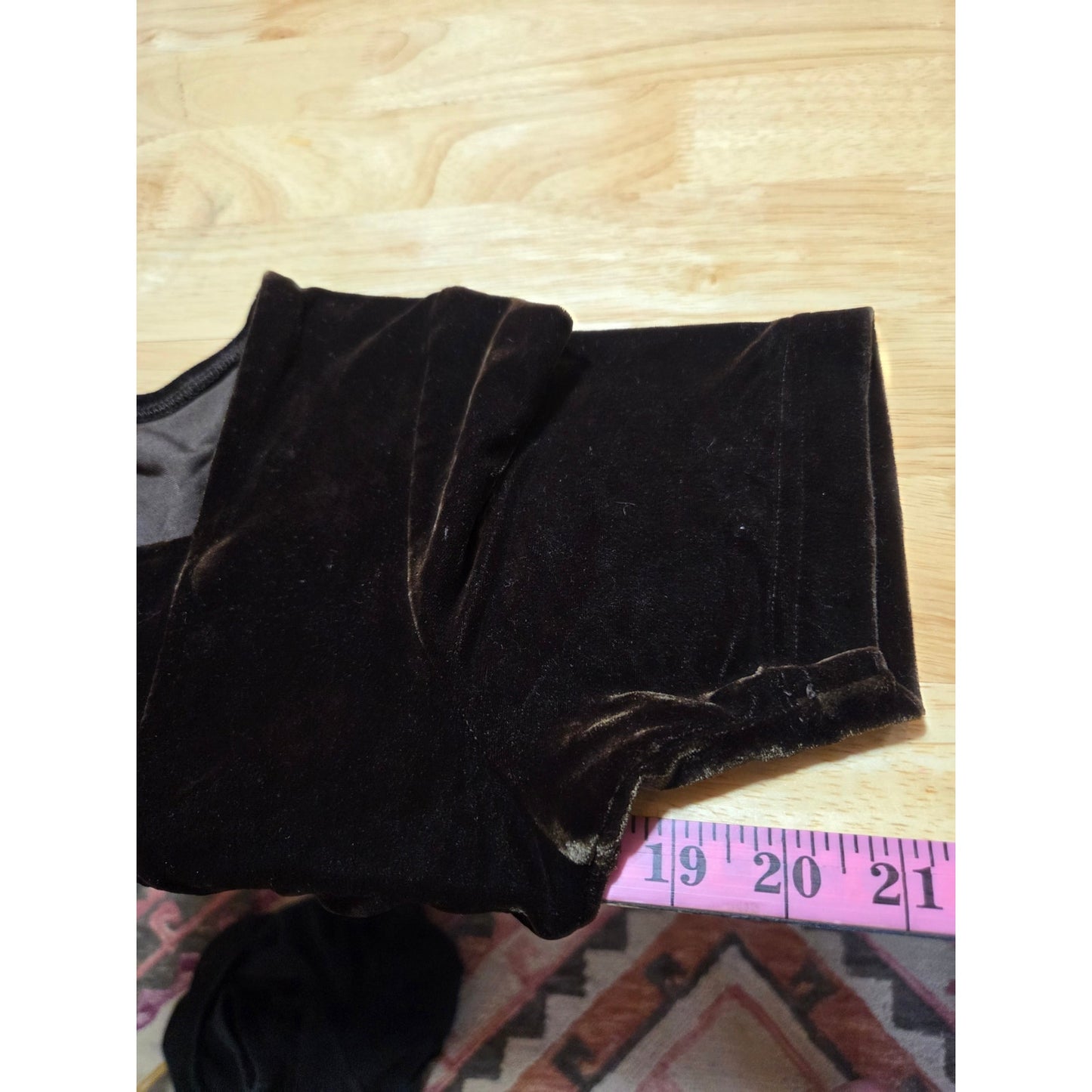 Nordstrom Intimates Brown velvet cap sleeve blouse large 19" p2p