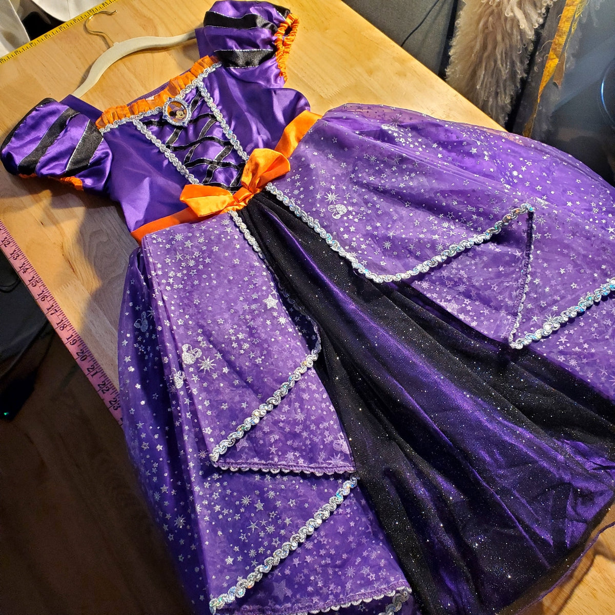 Disney Store witch Minnie Mouse costume purple orange glitter size 7/8 (no hat)