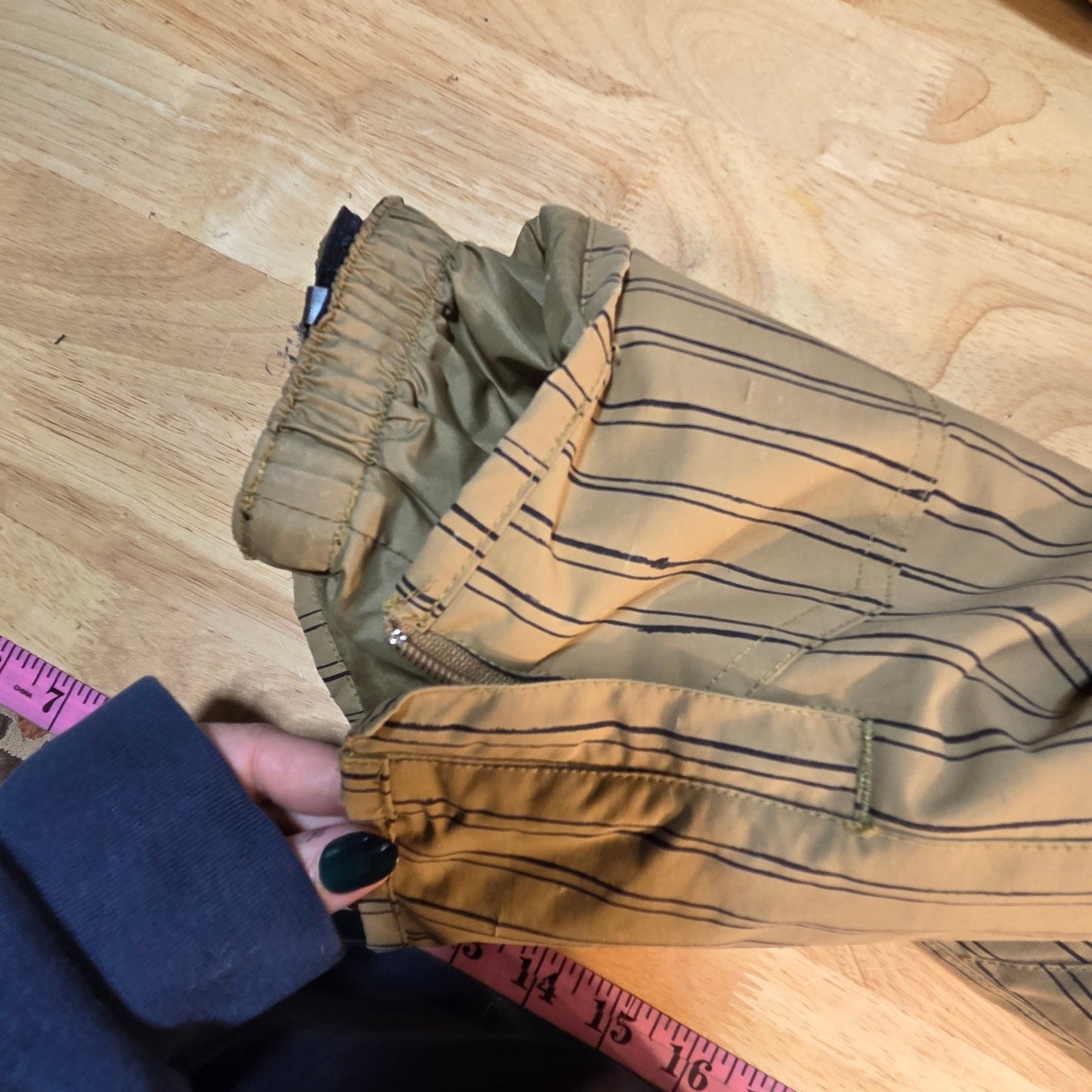 Burton Sean White Collection khaki pinstripe kids snowboard pants large pockets