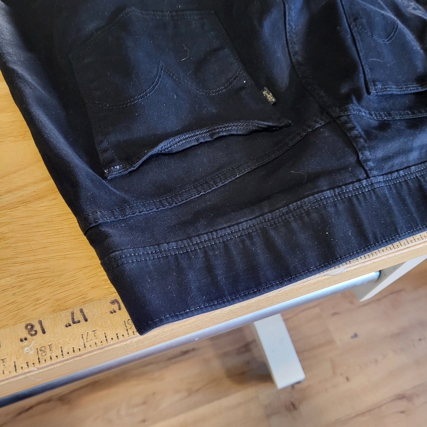 Levi's Black Jeggings Size 10 29" Inseam 32" Waist 13" Rise