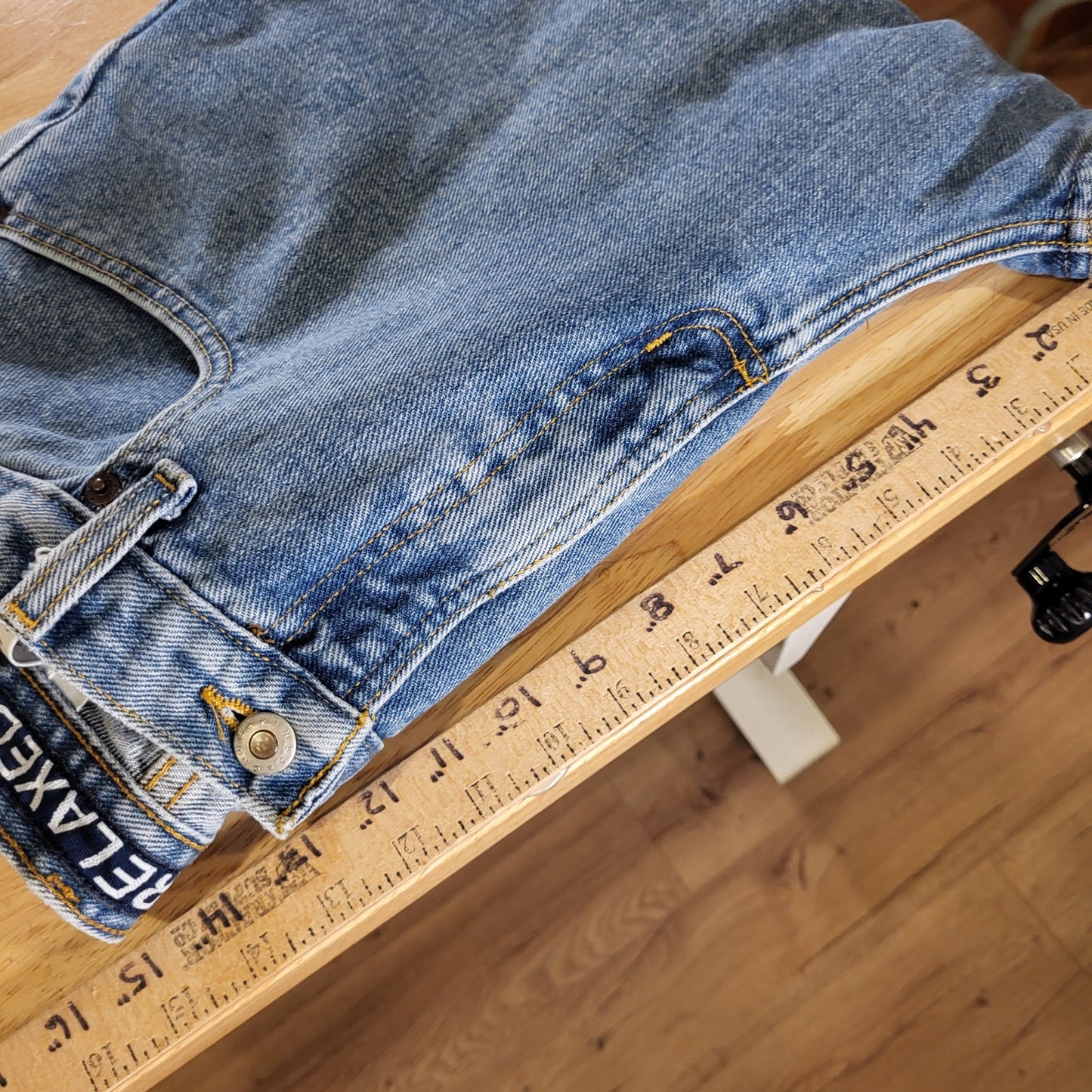 Cruel Girl 90's Y2K Relaxed Medium Wash Straight Leg 32" Waist SZ15