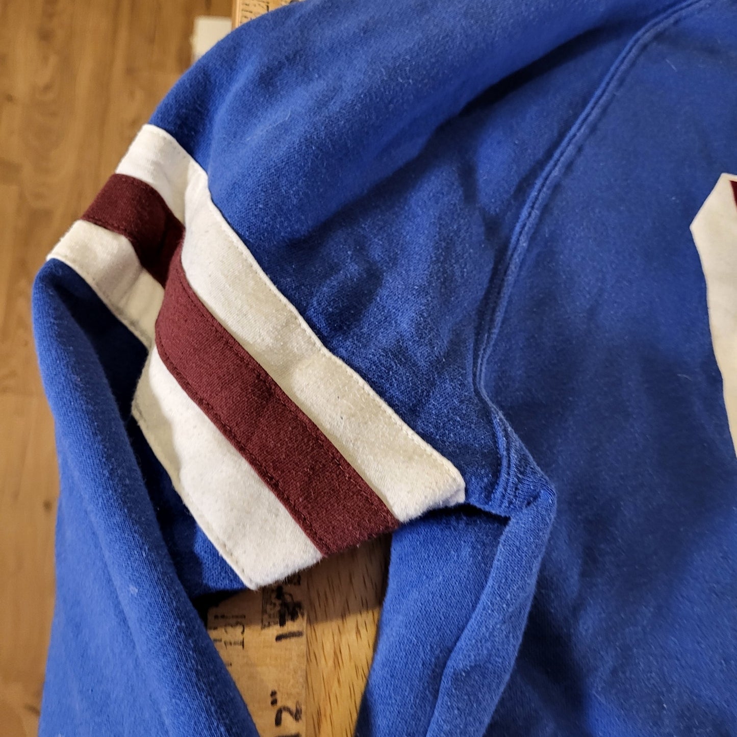Old Navy Blue Sporty "FAR OUT" Crew Neck Sweatshirt Arm Stripe Detail red white
