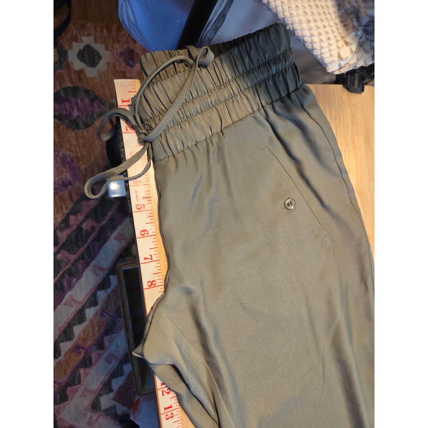 BCBG army green elastic waist jogger nylon small tie pockets