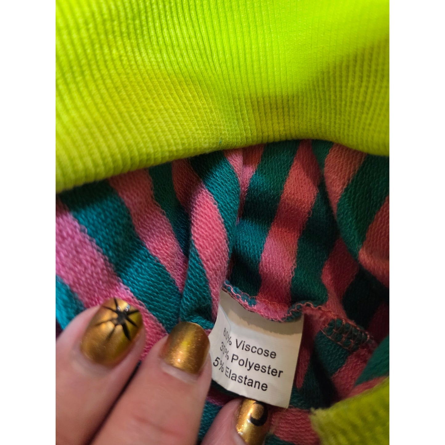 Neon pink grain and blue viral striped sweatshirt viscose blends small