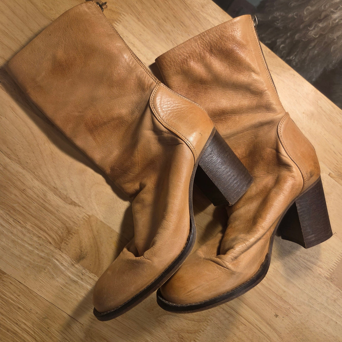 Free People camel soft leather block heel boots size 39