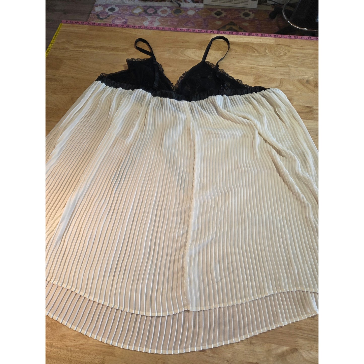 Amoureuse 5x Plus Size Teddy Nightgown Cream Pleated Black lace adjustable strap