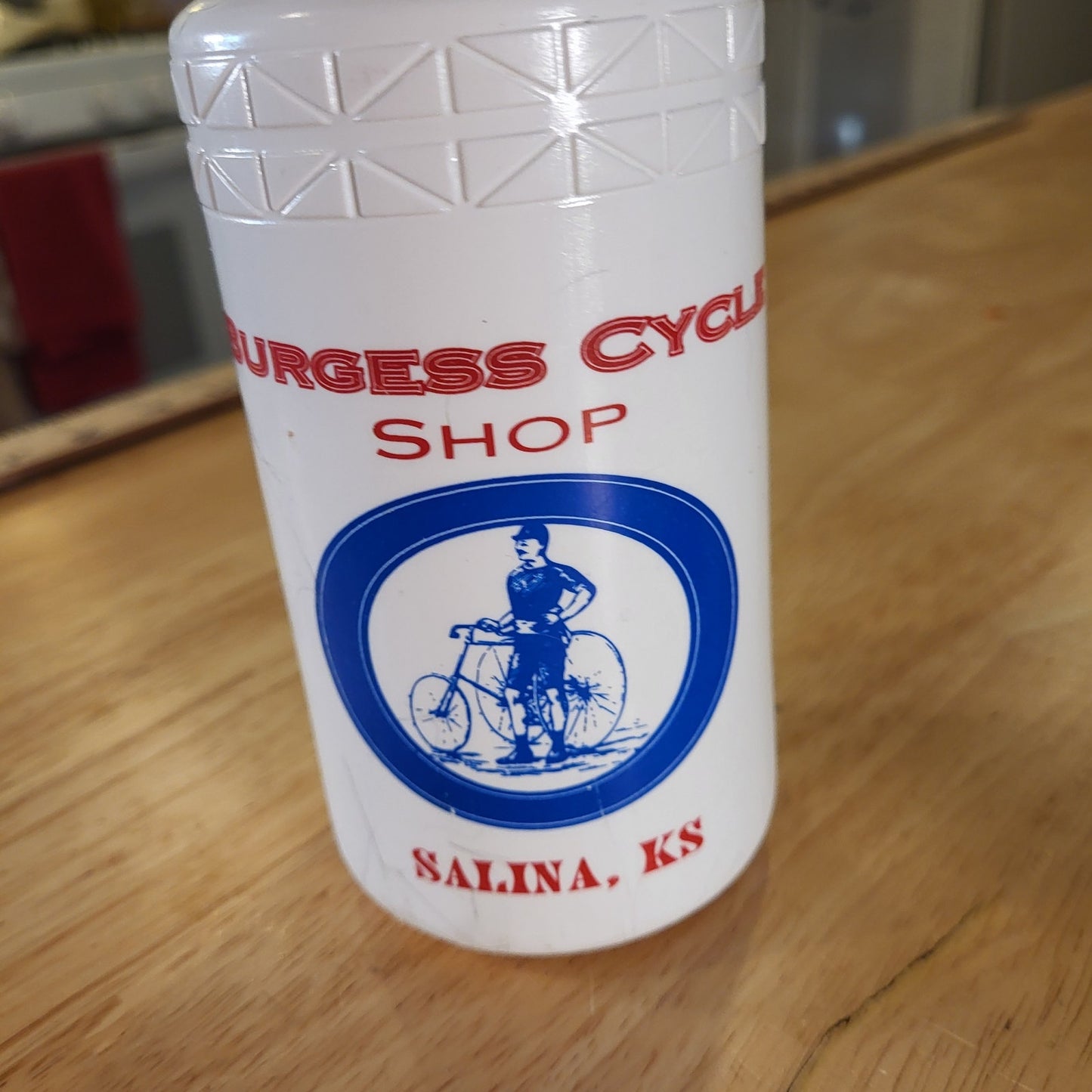 Burgess Cycle Shop Salina, KS Schwinn GT Vintage Squirt Water Bottle