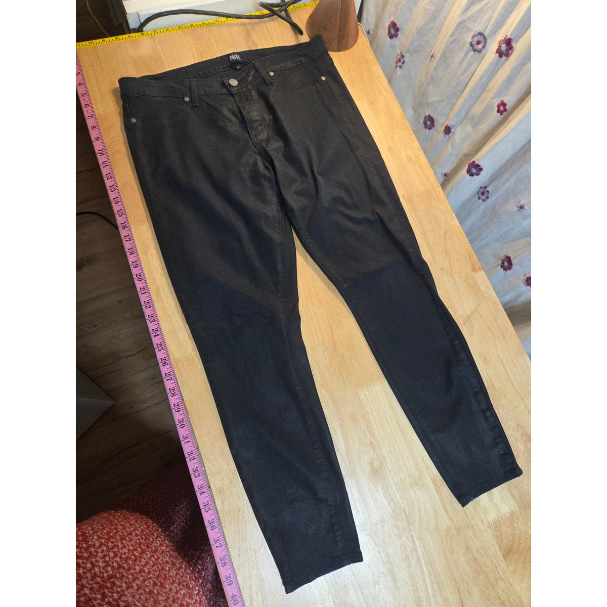 Black Paige skinny jeans Verdugo ankle size 32