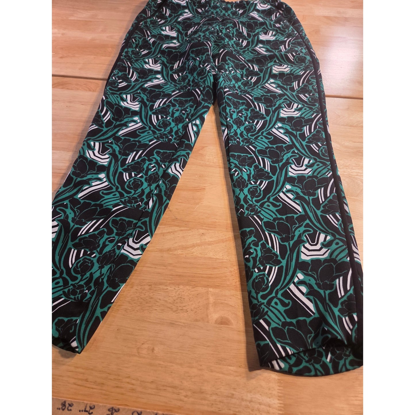 J. Crew Green Black White Abstract Tuxedo Pants Side Piping Size 6 Polyester