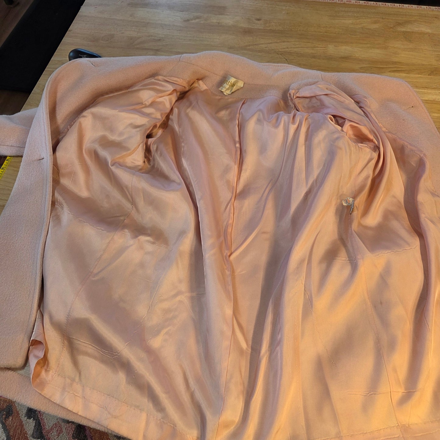 Leaventhal Kingston New York pink vintage wool midi jacket large shoulder pocket