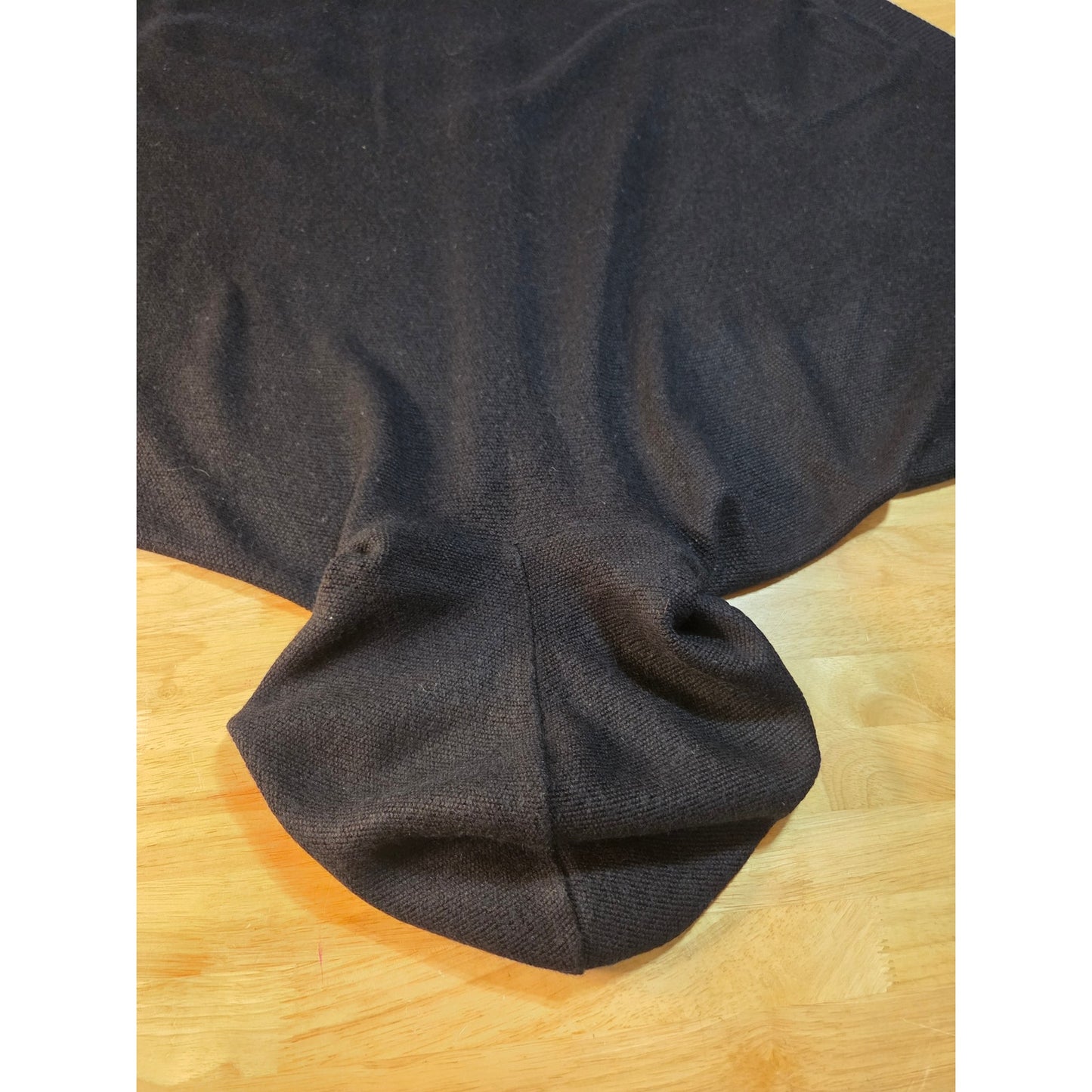 H&M Black close knit hooded Poncho zip front pockets  one size