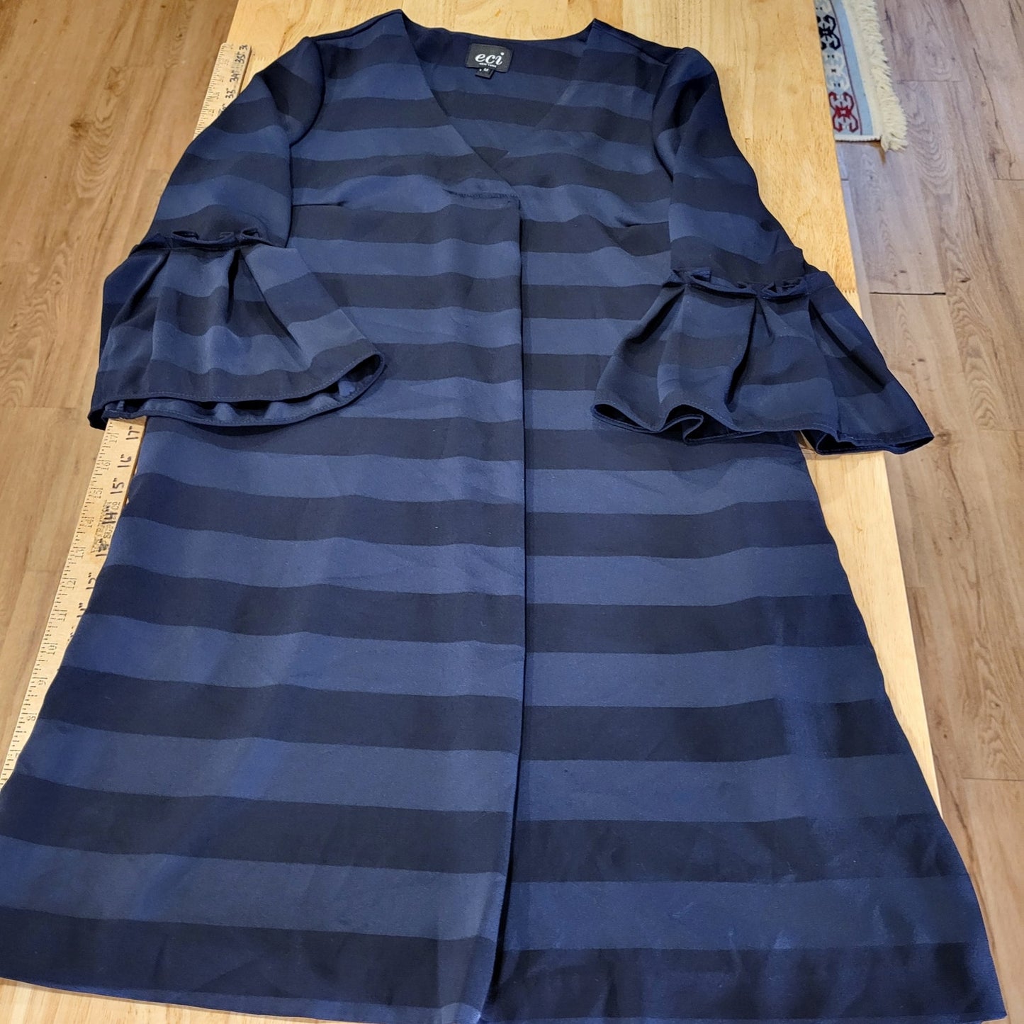 Eci New York Satin Blue Striped Knee Length Dress Pockets 20" P2P Medium