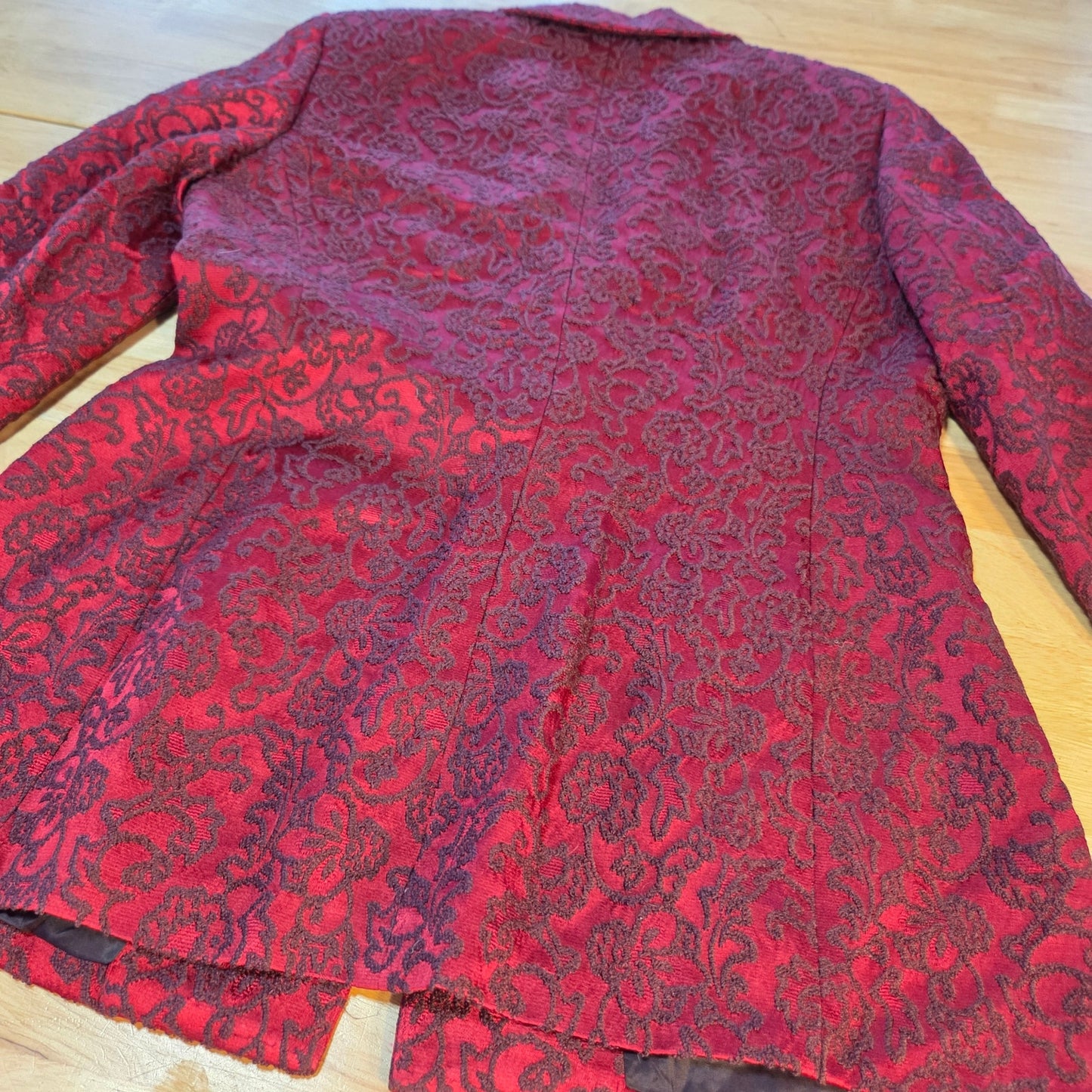 Tahari red blazer black embroidery size 14 lined wool blend