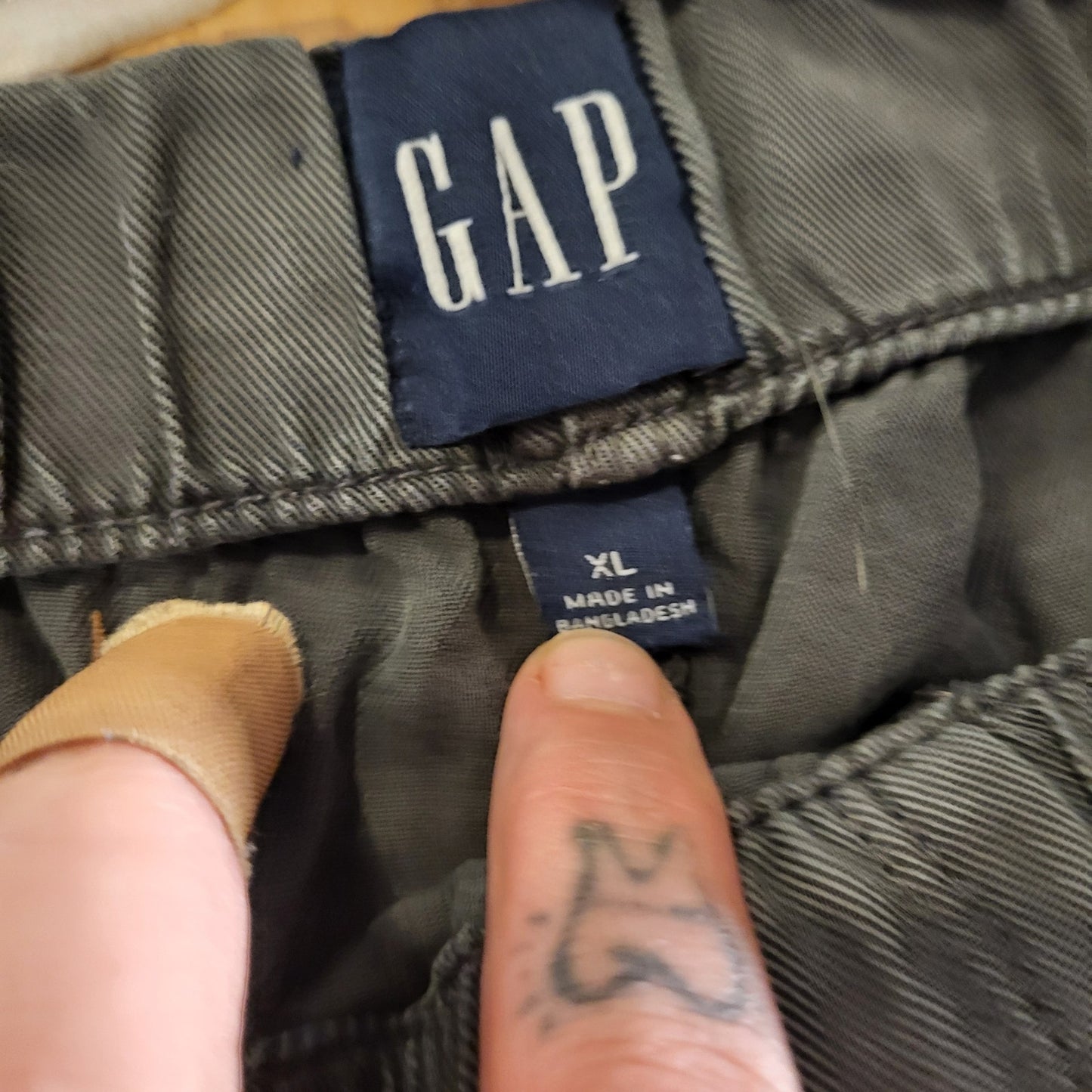 Gap Slinky Gray Elastic Waist Shorts Pockets XL 36" Waist