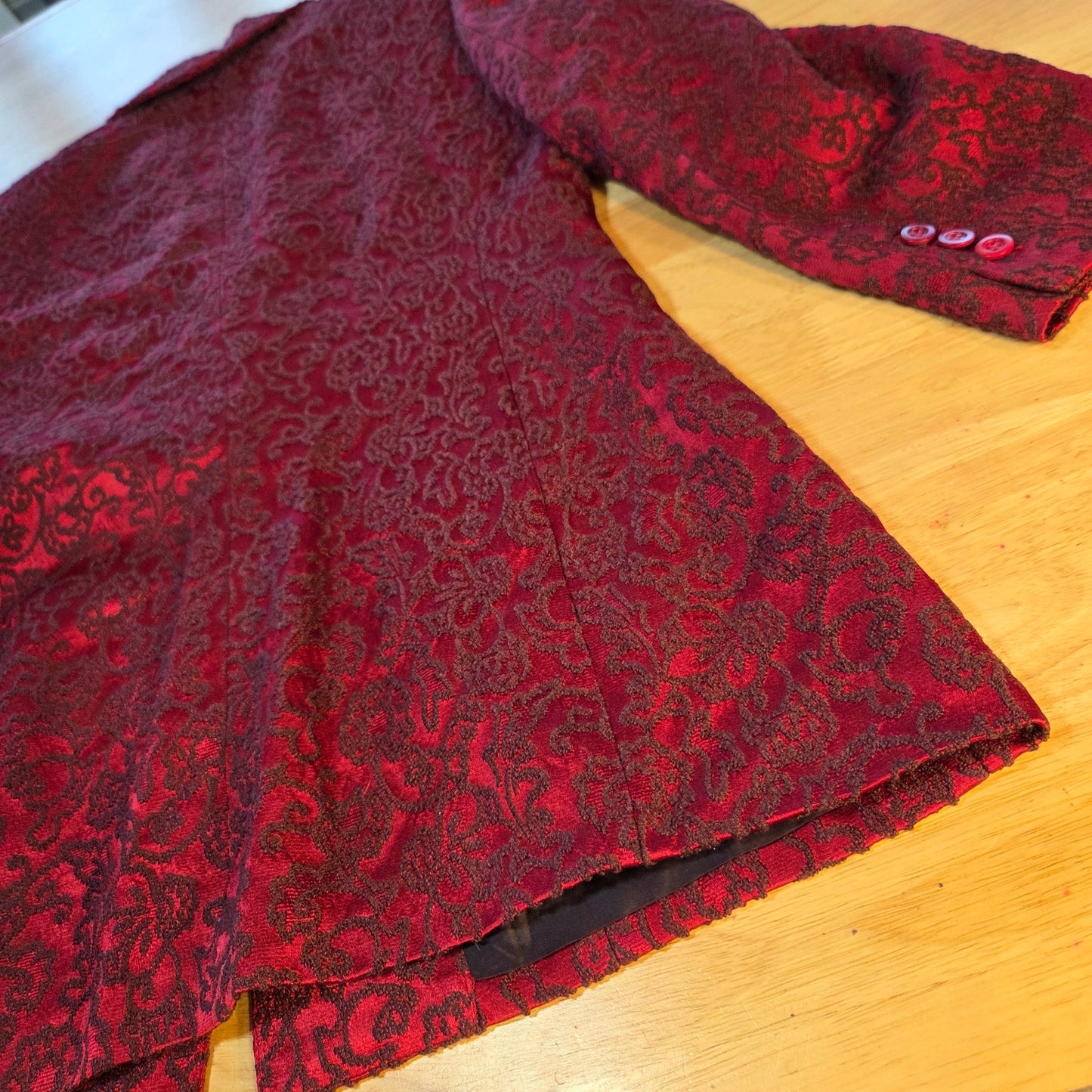 Tahari red blazer black embroidery size 14 lined wool blend