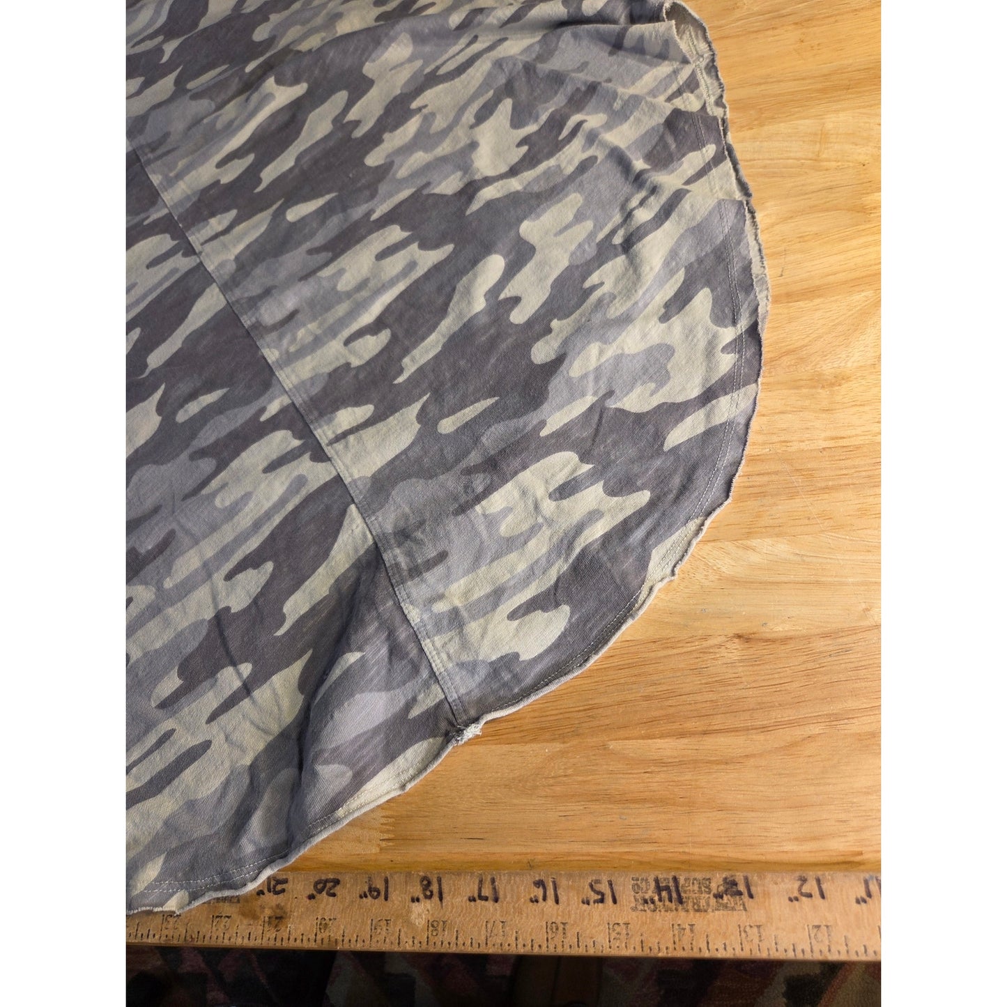 Z Supply Jersey camouflage t-shirt dress v-neck sleeveless green khaki medium