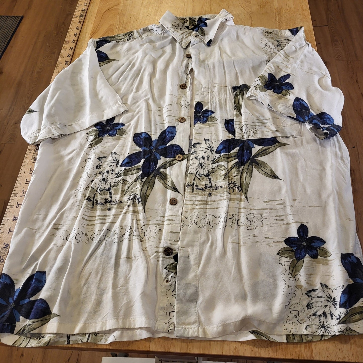 Puritan Viscos White Hawaiian Collared Short Sleeve Shirt Blue Green Large