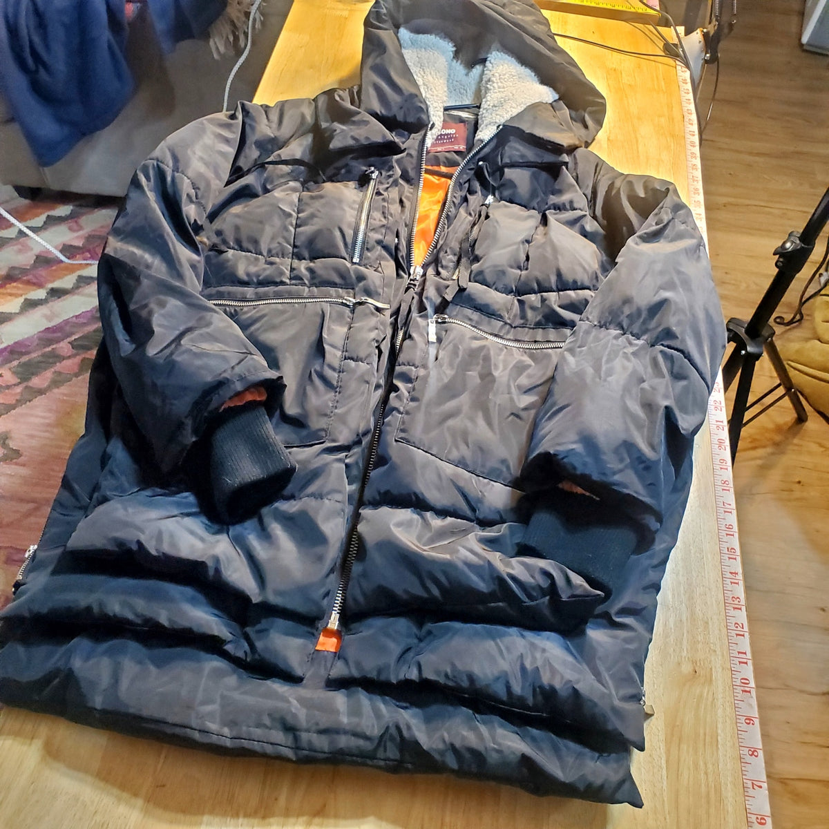 Ci Sono Black Viral Puffer Jacket Orange lining Shearling Hood Silver Zip Large