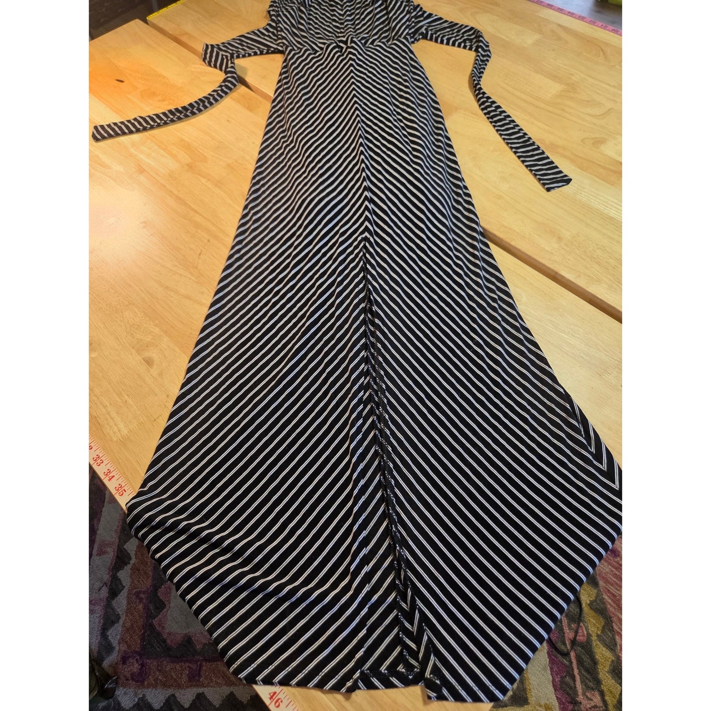 White House Black Market sleeveless jersey knit bias stripe black xxs white maxi