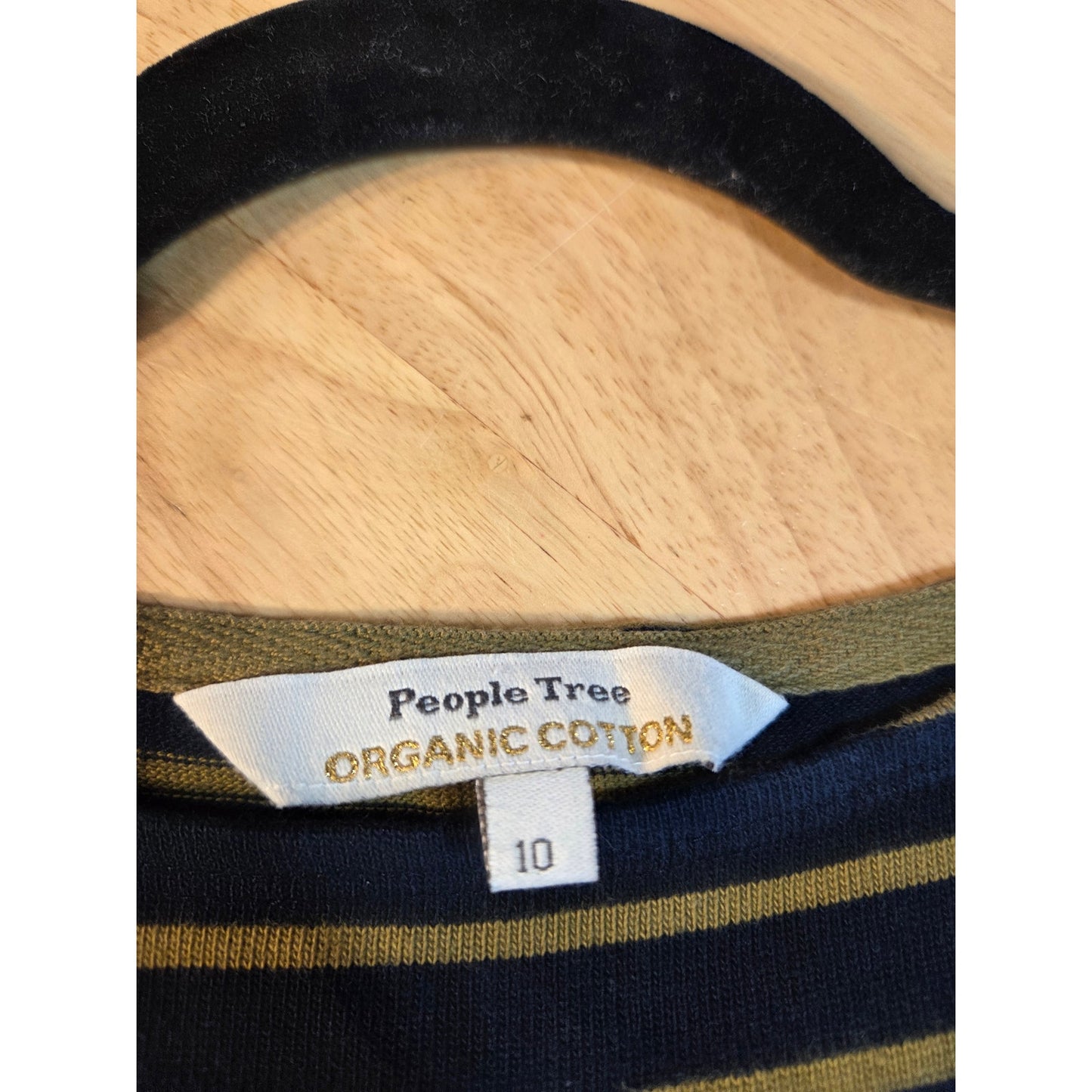 Paper tree organic cotton 10 jersey knit long sleeve navy blue stripe ruffle hem