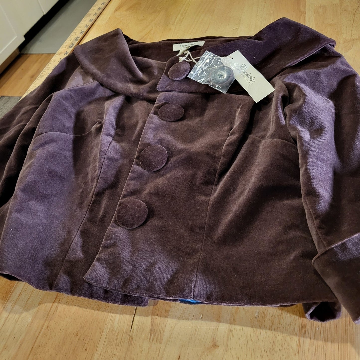 NWT Cambridge Dry Goods Opera Coat Covered buttons Collar Cuff 4 Lined Darts